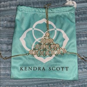 Rare Kendra Scott Abigail drusy hand  necklace
